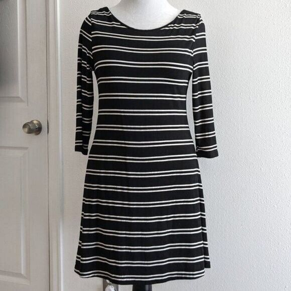 Lumiere Dresses & Skirts - Flattering Black and White striped, V back dress from Lumiere Large